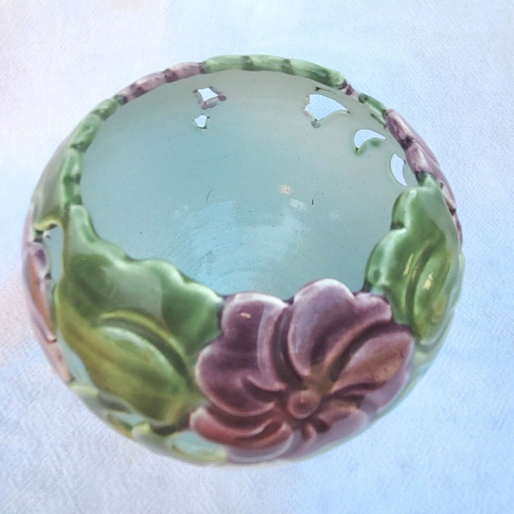 Porcelain bowl pot dish